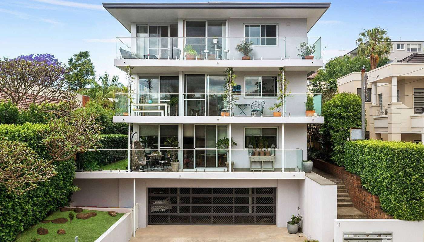 Pre-Sale Renovation At 9/11 Esther Road, Mosman — Living Area